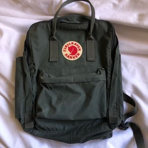 FJALL RAVEN KANKEN backpack